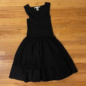 Diane Von Furstenberg Black Knee Length Cocktail Dress